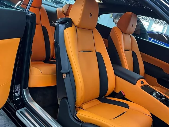 Rolls Royce Phantom