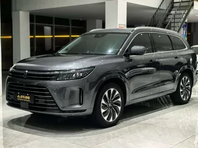 AITO M7