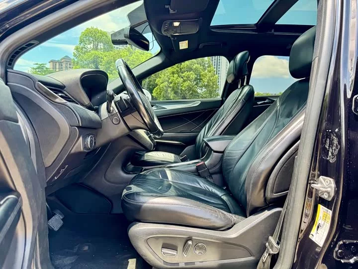 Lincoln MKC