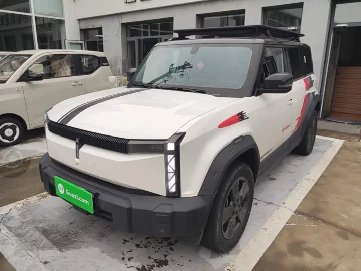iCAR 03