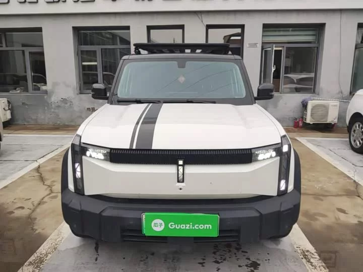 iCAR 03