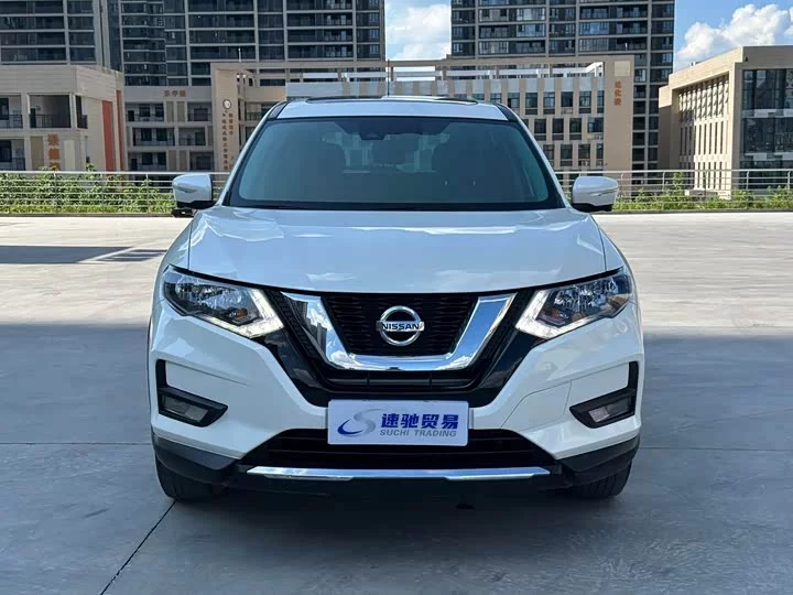Nissan Qijun