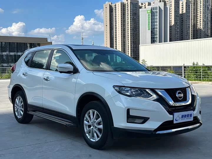 Nissan Qijun