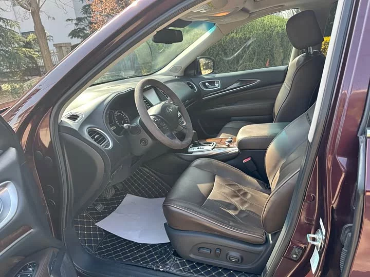 Infiniti JX
