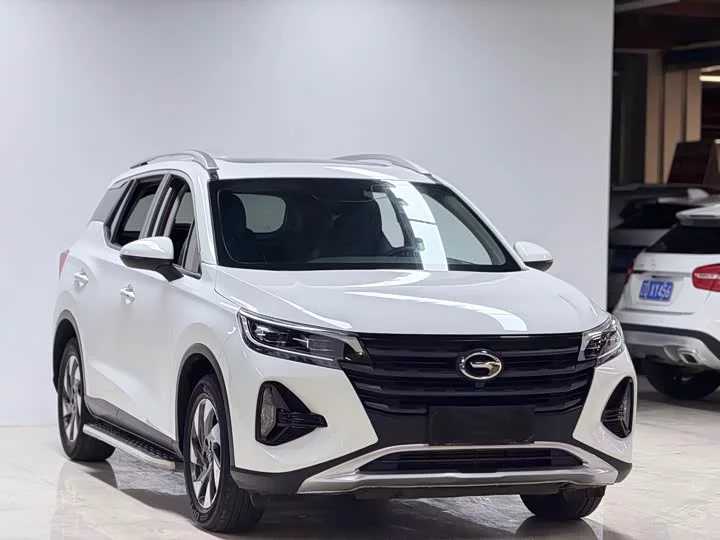 GAC Trumpchi GS4