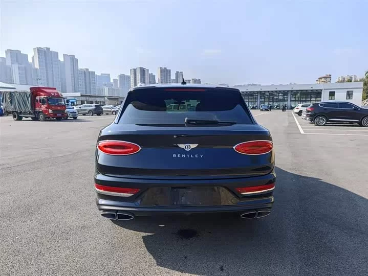 Bentley Bentayga