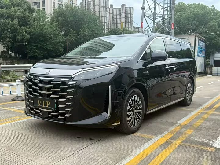 BYD summer
