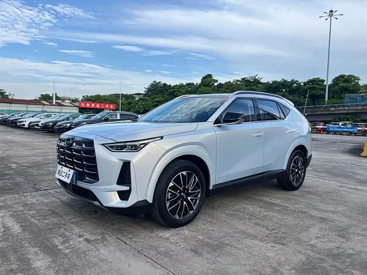 GAC Trumpchi GS4