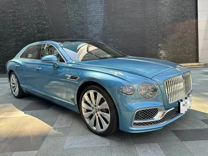Bentley galloping