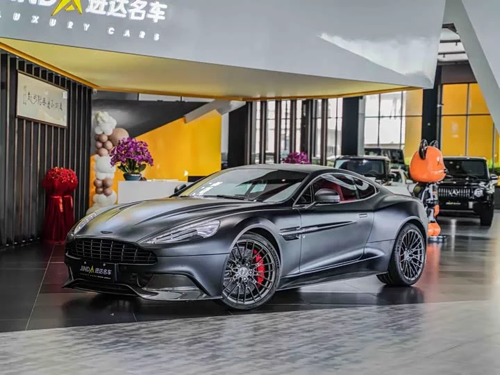 Aston Martin Vanquish