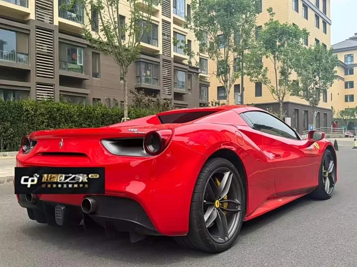 ferrari 488
