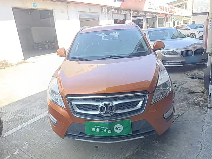 BAIC Shenbao X65