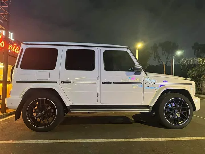 Mercedes-Benz G-rated
