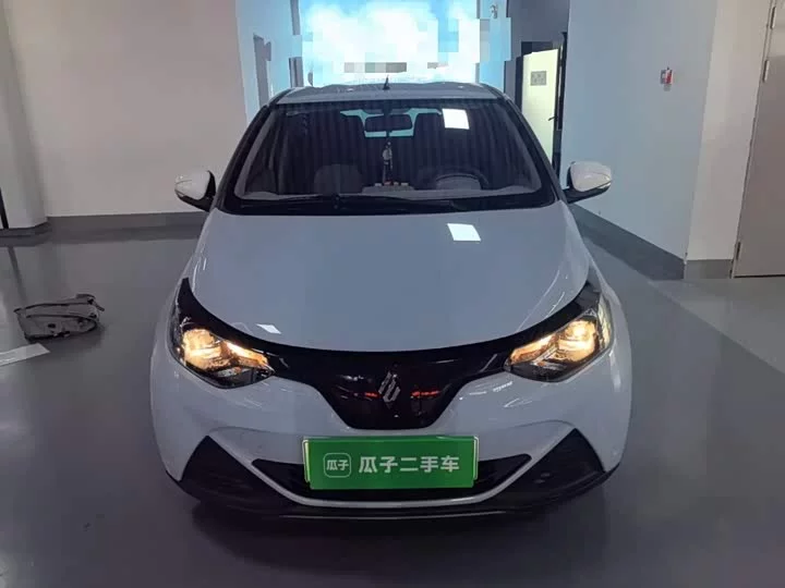 Jiangling Easy EV2