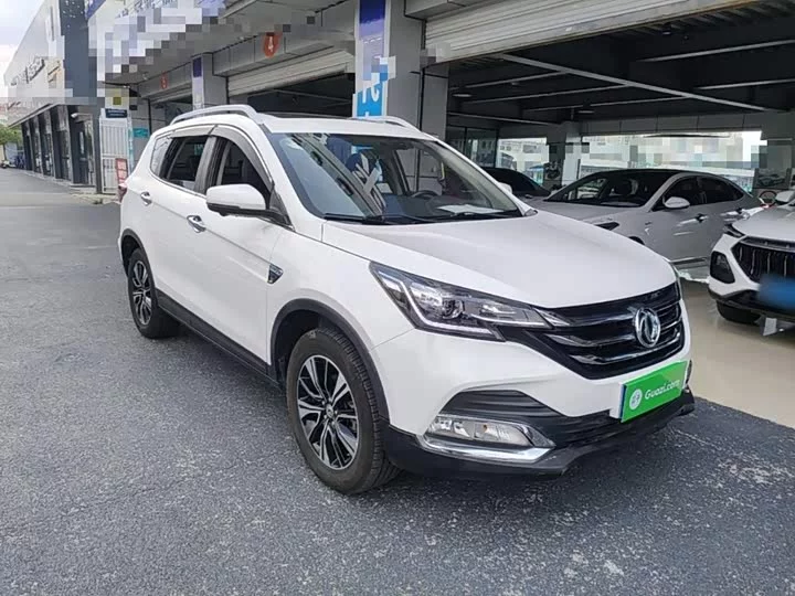 Dongfeng AX7