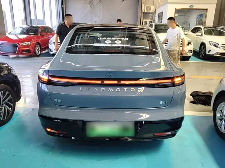 Leapmotor Leap running B01