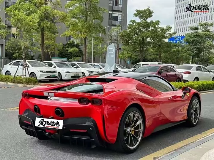 ferrari SF90