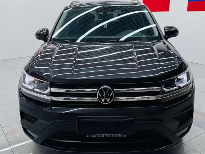 Volkswagen Tharu