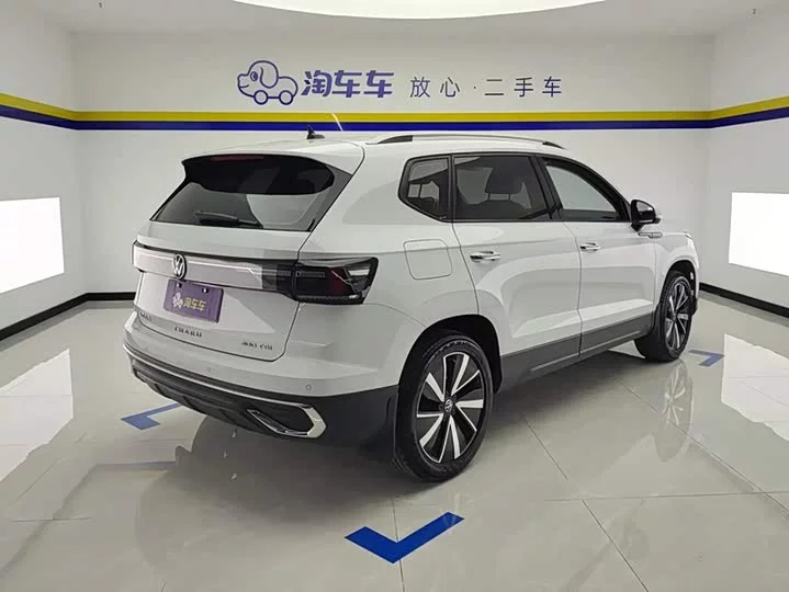 Volkswagen Tharu