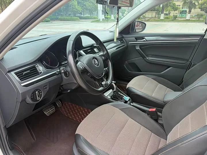 Volkswagen C-TREK Weiling