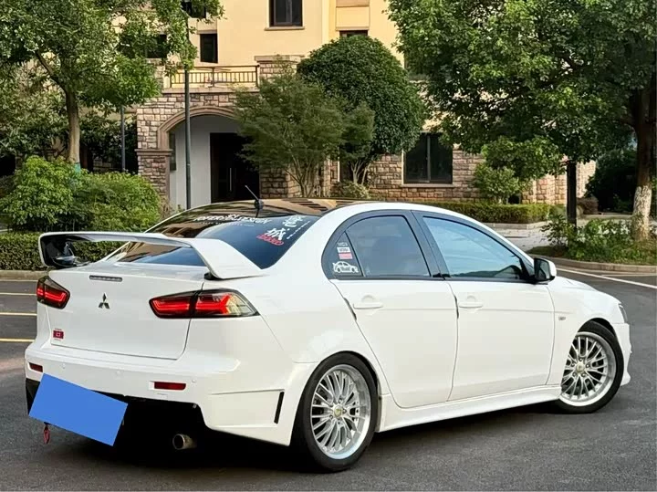 Mitsubishi Winged God