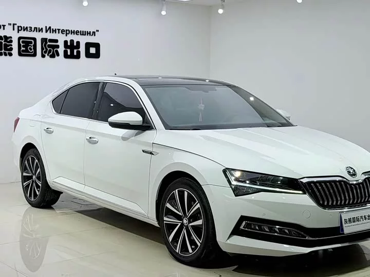 Skoda SuperB