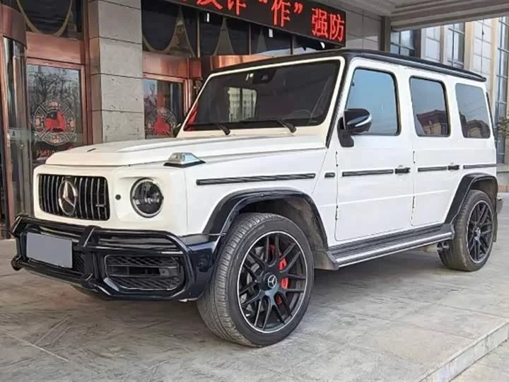 Mercedes-Benz G-rated