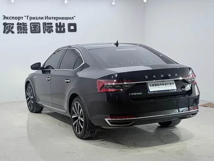 Skoda SuperB