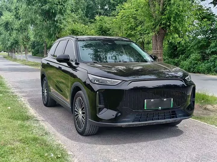 Chery Fengyun T9