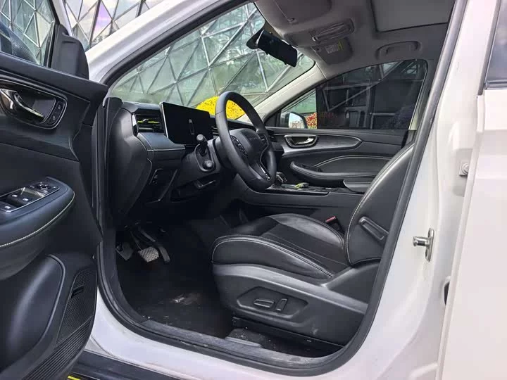 Roewe RX5