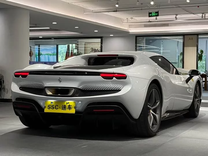 ferrari 296