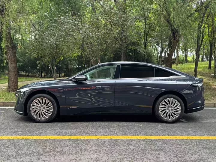 Buick Zhijing L7