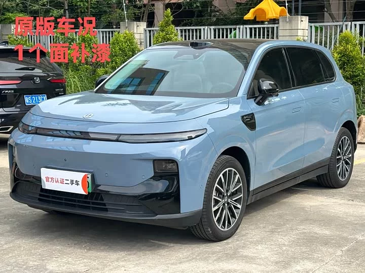 Leapmotor B10