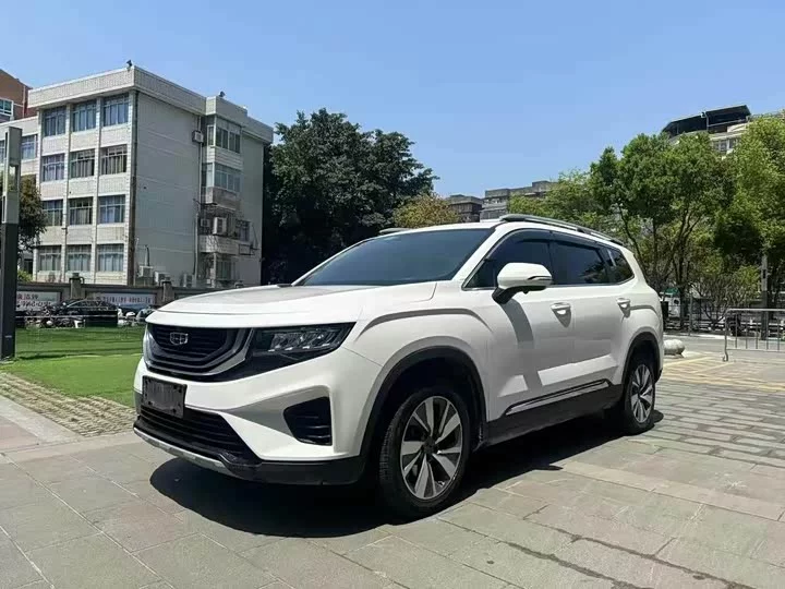 Geely Okavango
