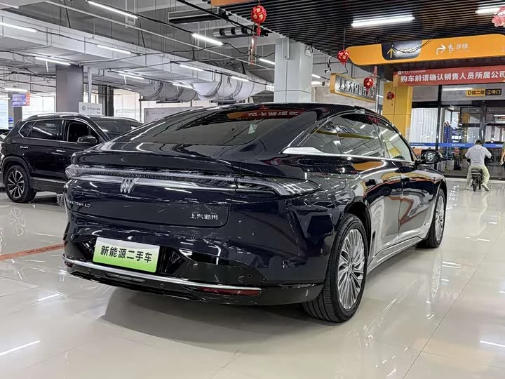 Buick Zhijing L7