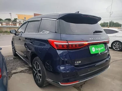 BYD Song MAX New Energy