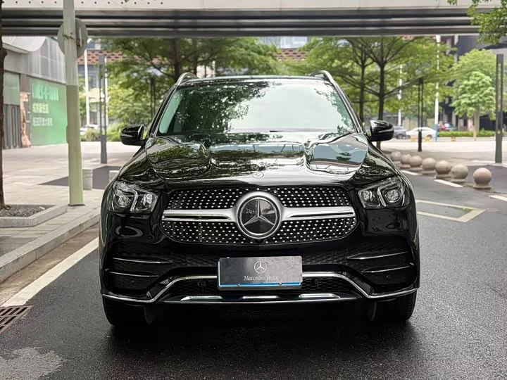 Mercedes-Benz GLE (Imported)