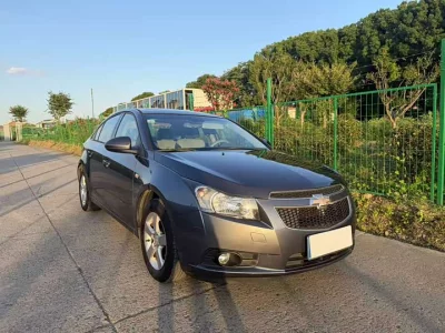 Chevrolet Monza (Cruze)