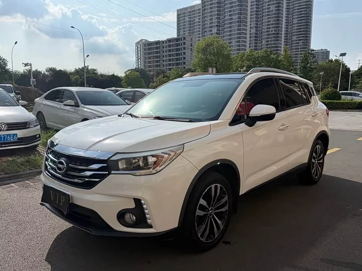 GAC Trumpchi GS4
