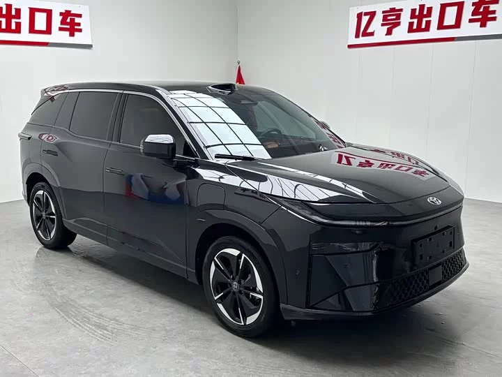 Toyota Bozhi 3X