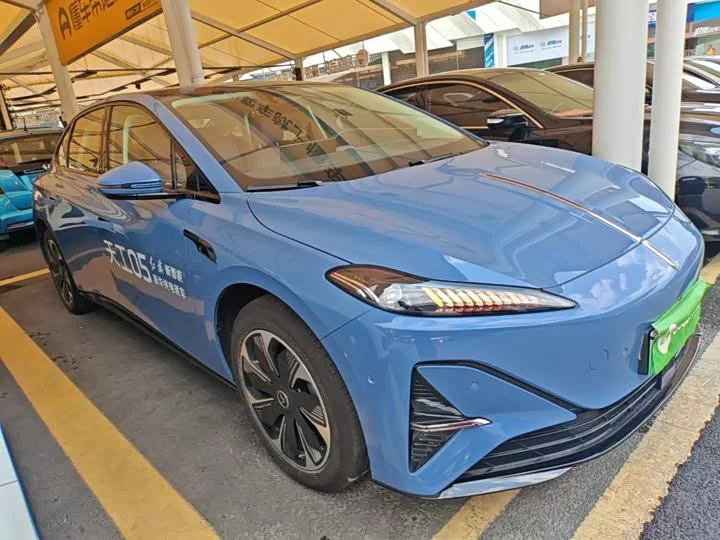 Hongqi Tiangong 05