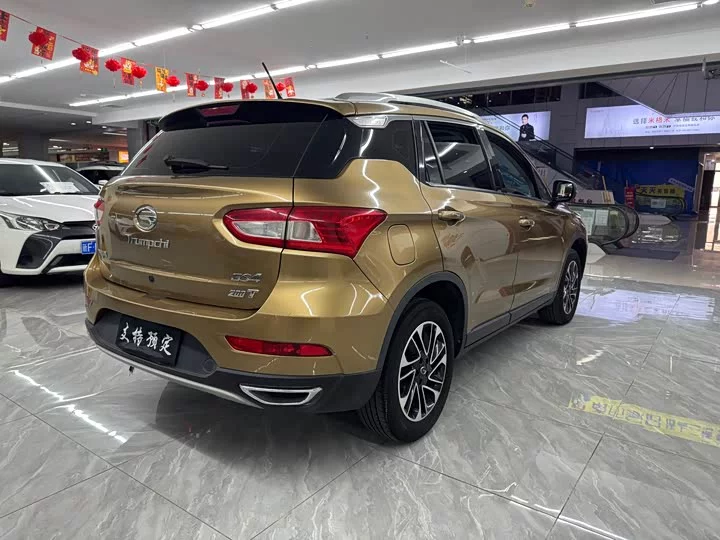 GAC Trumpchi GS4