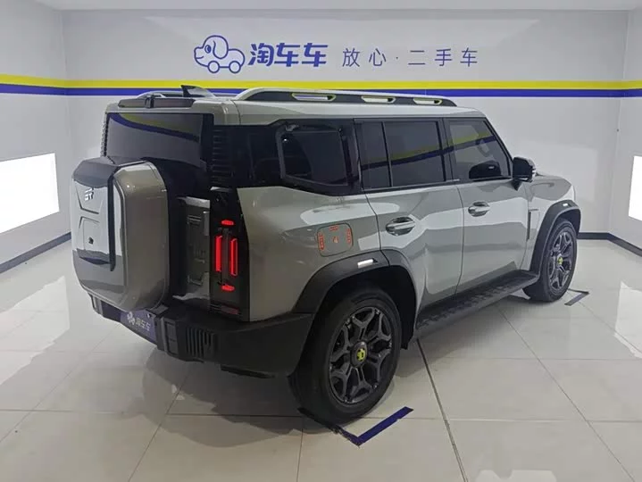 Jietu Shanhai Jetour Traveler C-DM