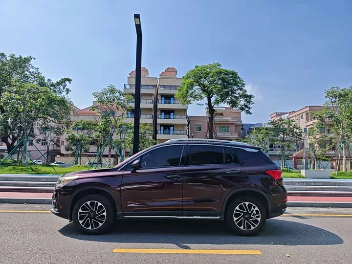 GAC Trumpchi GS4