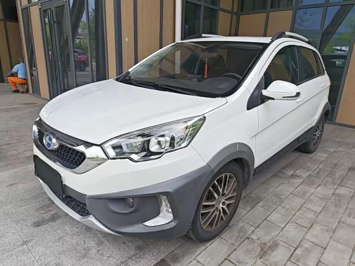 BAIC Q25