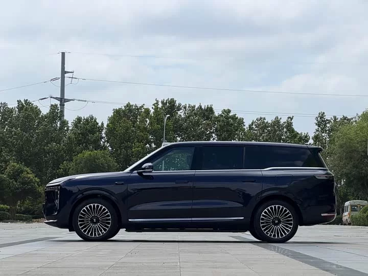 Zhiji LS9