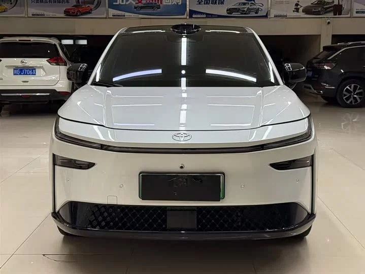 Toyota Bozhi 3X