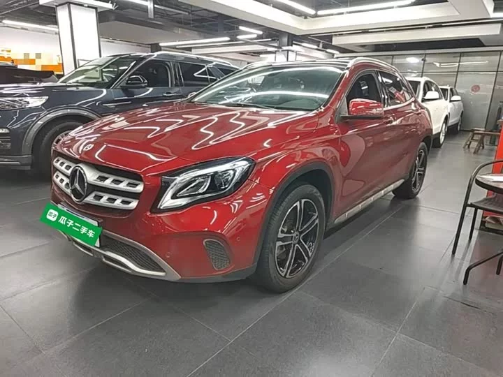 Mercedes-Benz GLA