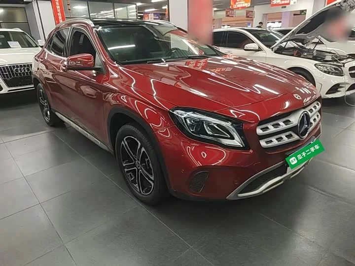 Mercedes-Benz GLA