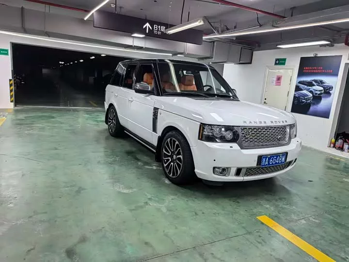 Land Rover range rover